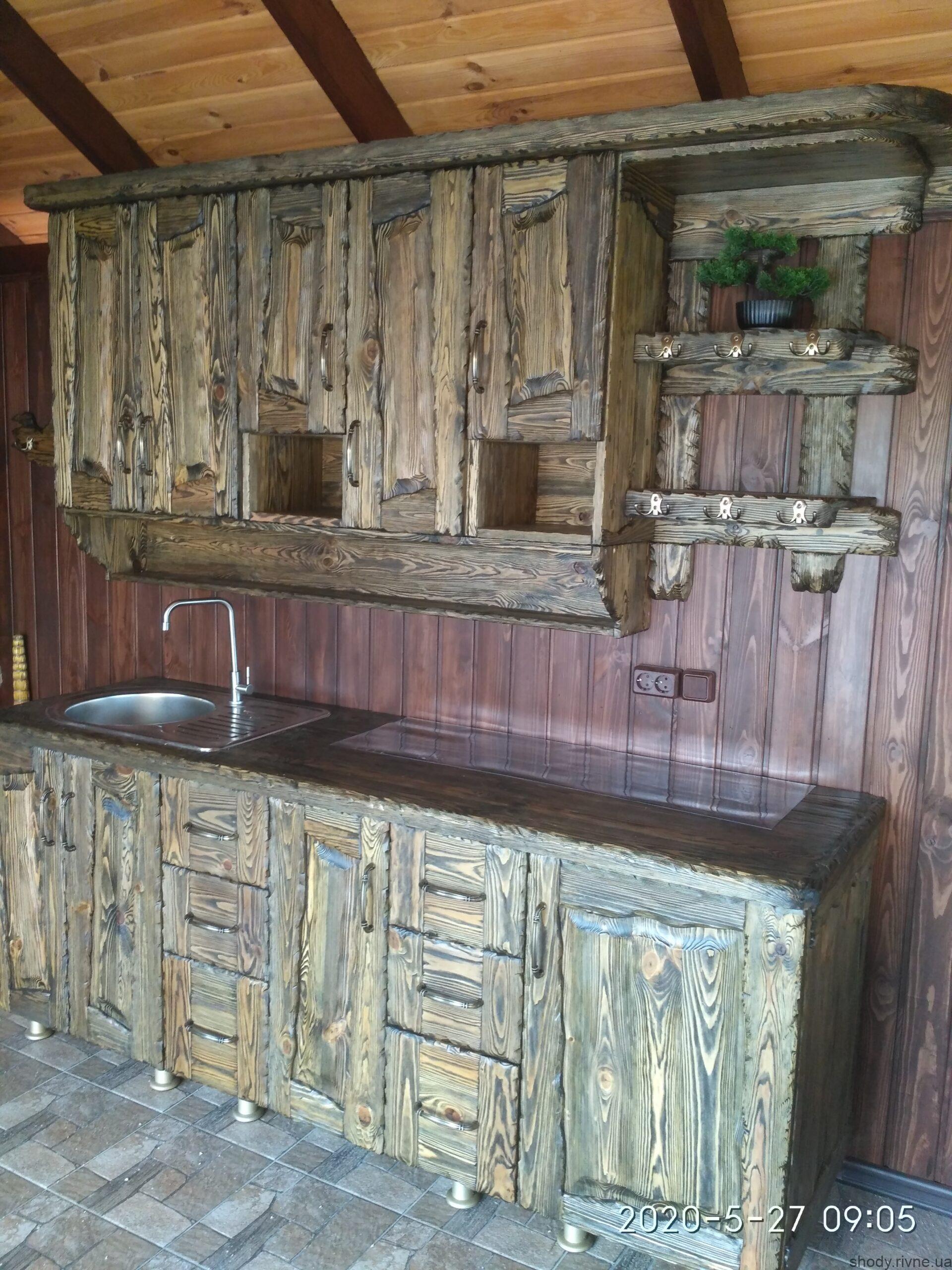 Кухонні меблі під старовину